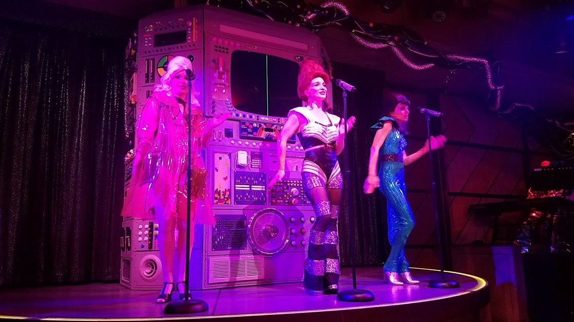 Opium Spiegelworld Cosmopolitan