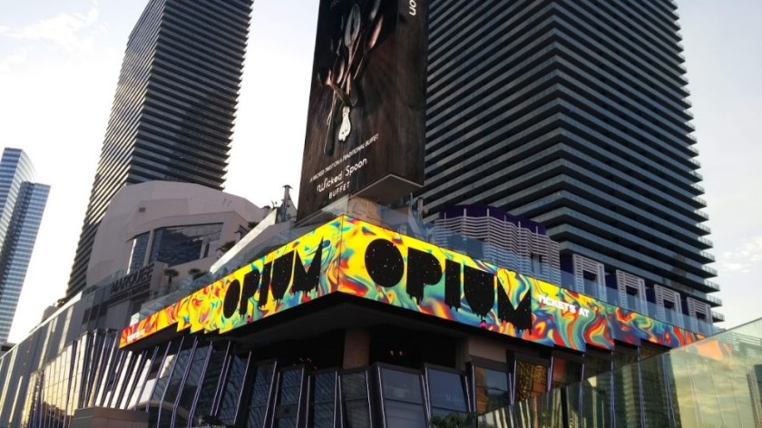 OPIUM Spiegelworld Cosmopolitan