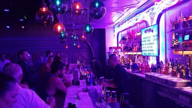 OPIUM Spiegelworld Cosmopolitan