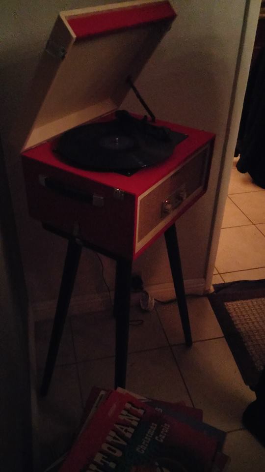 47316077_404387586969278_5165164293355732992_n