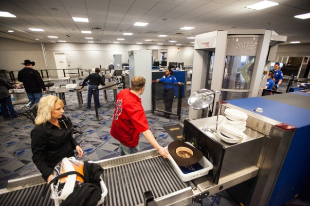 web1_tsa-checkpoint_121614_web_4.jpg